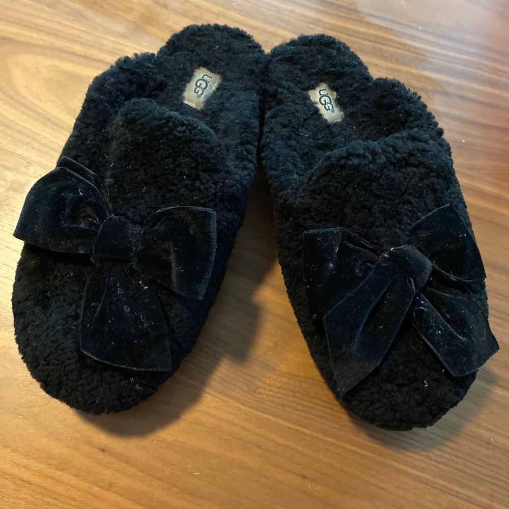 Ugh House Shoes